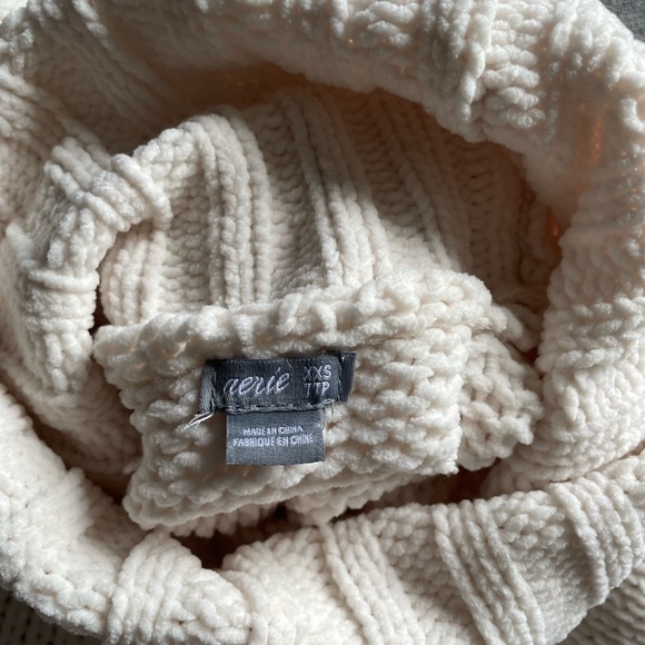 Aerie knit turtleneck - Picture 2 of 3